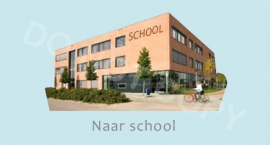 Naar school - J