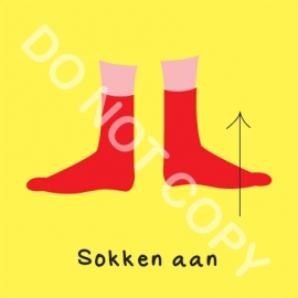 Sokken aan (O)
