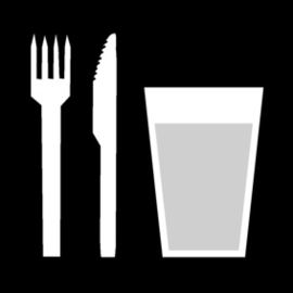 19.044 Eten en drinken/ beker/ bestek