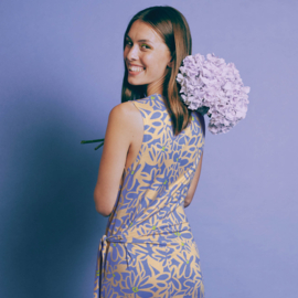 Bloem lavendel beige