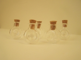 GFV-02 "Cognac" fles (2,3x1,9cm)