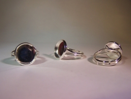 Elegant zilverkleurig ringetje (12mm)