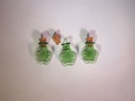 GFV-09gr Groen, bloemvormig flesje