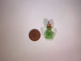 GFV-09gr Groen, bloemvormig flesje