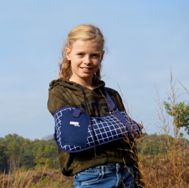 Kinder armsling Blauw-wit geruit