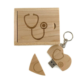 USB stick Houten hart in luxe box - Stethoscoop