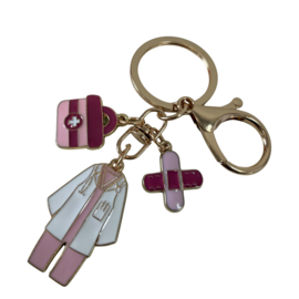 Sleutelhanger met haakje - Scrubs in style - roze