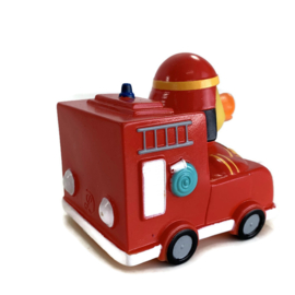 Badeendje in Brandweer auto