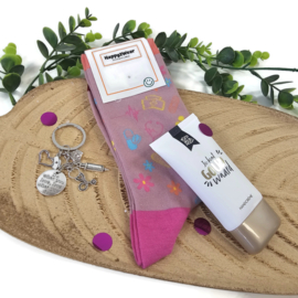 Cadeauset zorgheld op sokken - Happy Pink