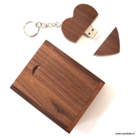 USB stick Houten hart in luxe box