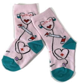 Junior sokken - Nurse to be |doctor to be - roze