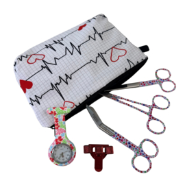 Stoffen tasje met rits - MEDISCHE PRINT - Heartbeat WIT