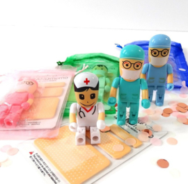 (001) USB Stick Zorg + Sticky Notes (vanaf € 10,50)
