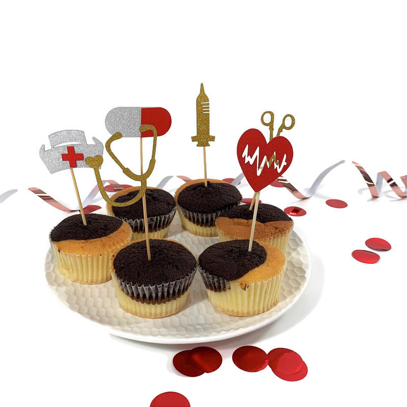 Gewoon agitatie Stevig Taart - Cupcake decoratie arts - verpleegkundige en zorg | Just for fun |  MyMitella