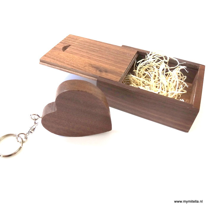 USB stick Houten hart in luxe box