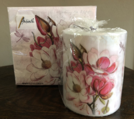 Cadeauverpakking Servetten en grote kaars Magnolia