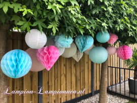 Licht blauwe Honeycomb hart 35 cm