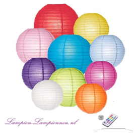 10 x Papieren lampion Kleur Mix  incl LED met afstandsbediening incl ophang veerhaakjes