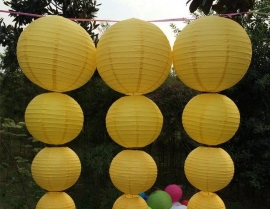 Lampion jaune clair 35 cm