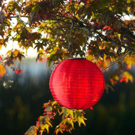 Lampion Solaire ronde rouge  35 cm