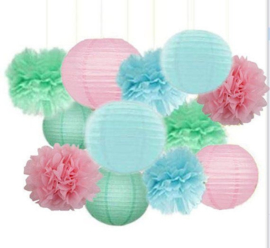 5 x Licht blauwe PomPom 35 cm