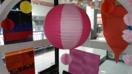 Hellpink / pink lampion 35 cm