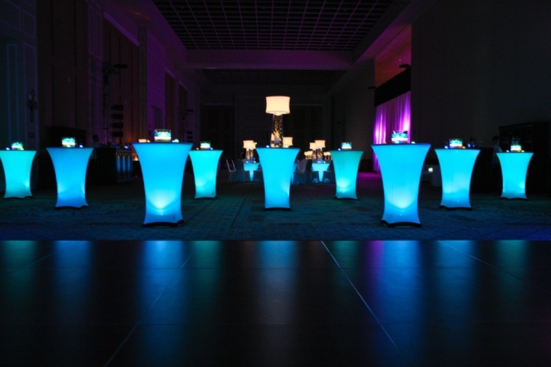 LED-Untersetzer zur Beleuchtung von Flaschen oder Vasen