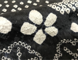 Zijden kimono " Witte Kersenbloesem met wolken"