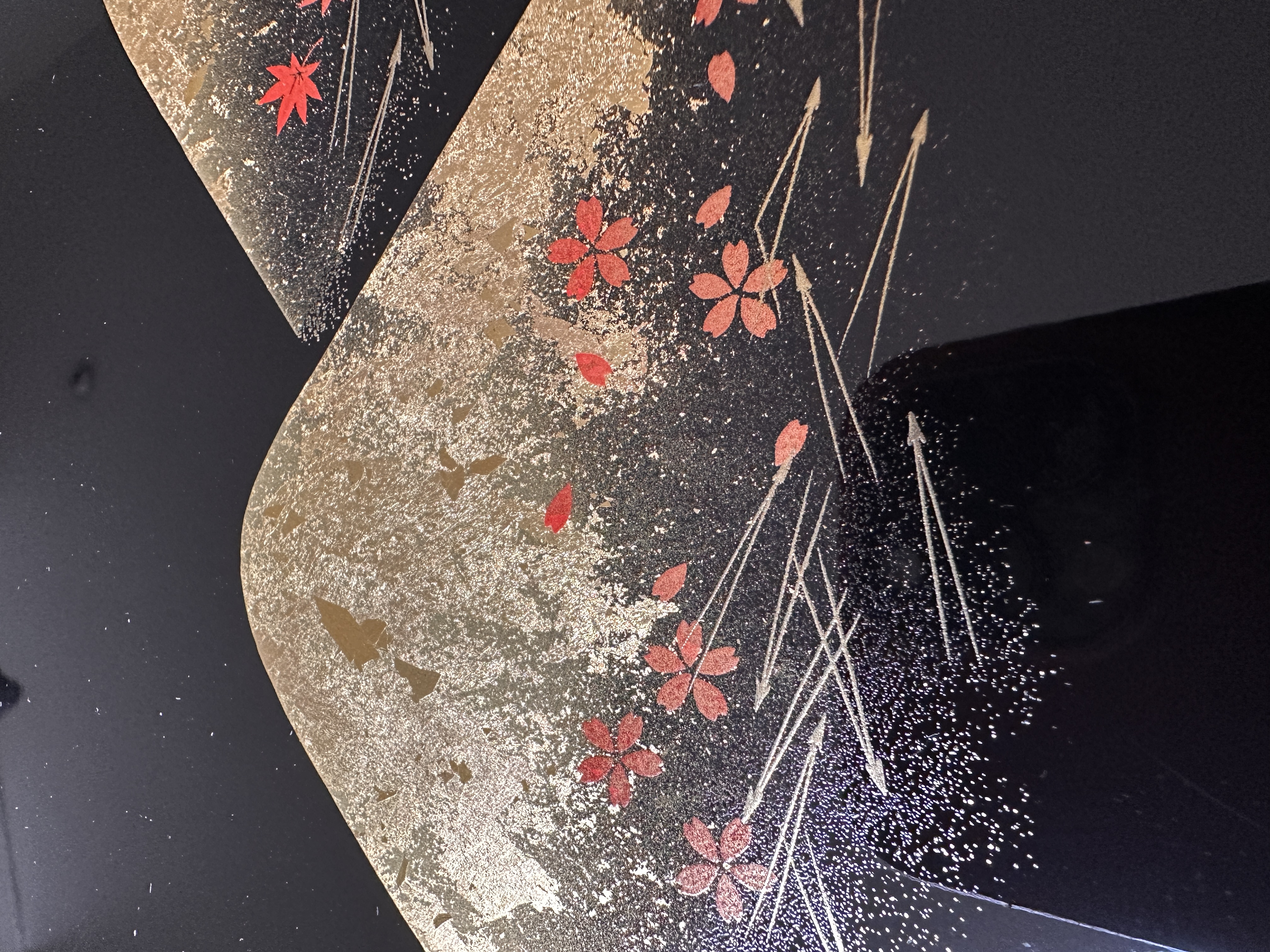 Sieraden / documenten doos in Japans lakwerk " Bergen met esdoorn en bloesemblaadjes"