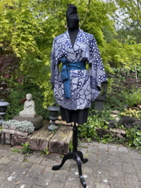 Puur zijden kort kimono jasje " waterval"