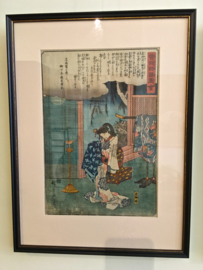 Antieke ( ± 1860) Japanse houtsnede in luxe lijst met passe-partout "Geisha in haar kleedkamer ". Hiroshige