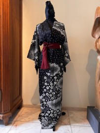 Zijden kimono " Witte Kersenbloesem met wolken"