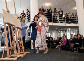 Koningin Máxima draagt zijden kimono van JAPONAIS bij opening tentoonstelling op 31-01 2019.