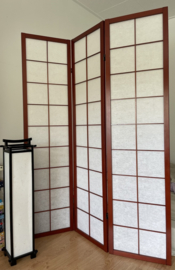 Kamerscherm 3 panelen hout, acajou-rode kleur met Japans papier.