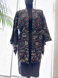 Kort kimono jasje van pure zijde