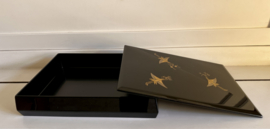 Sieraden / documenten doos in Japans lakwerk " vliegende kraanvogels"