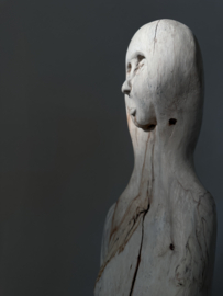 Sculpturen van beukenhout , Hoogte vrouwelijk 140, mannelijk 148 cm