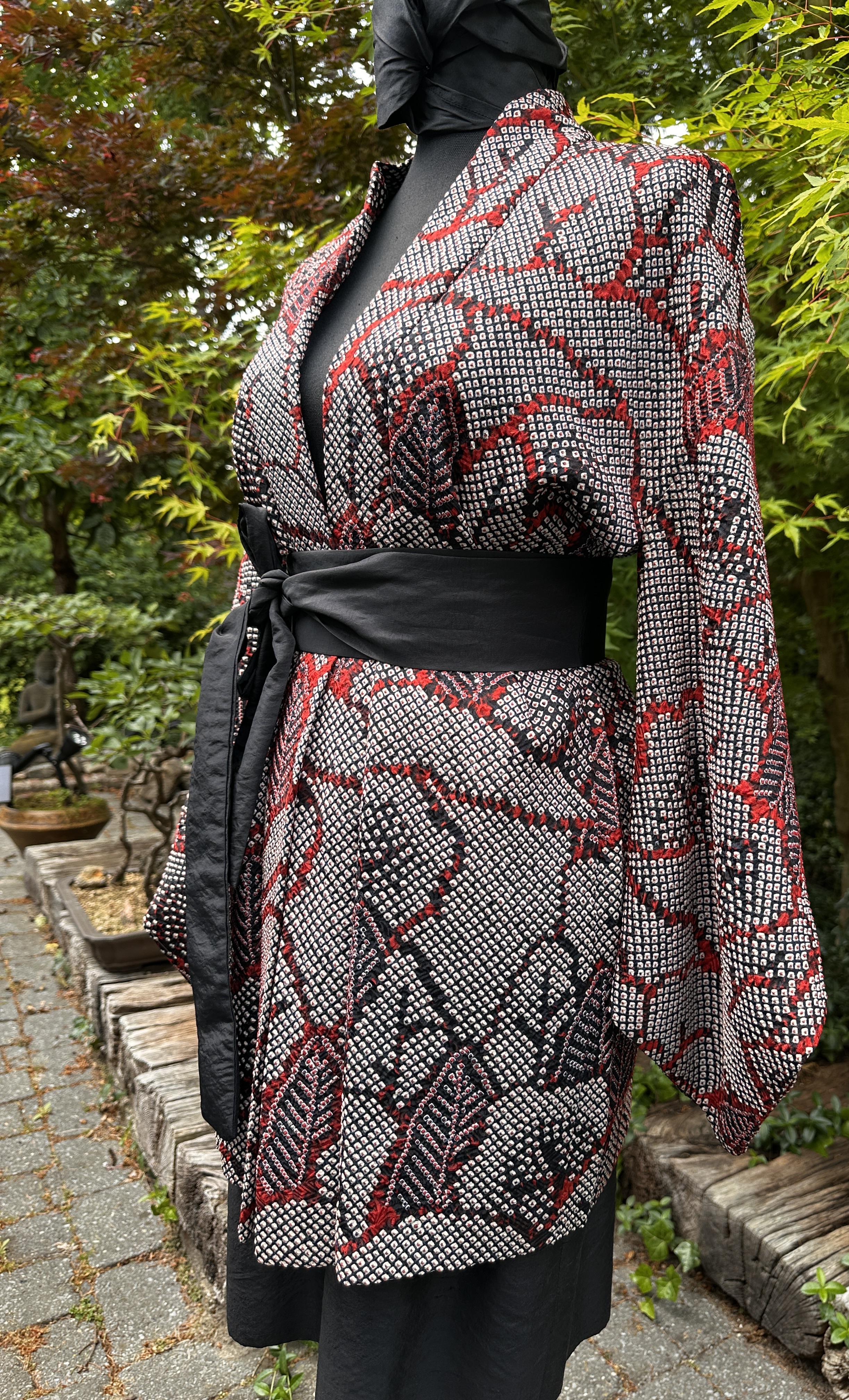 Zijden kimono jasje "Sibori zijde"