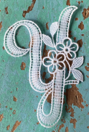 Kanten letter “Y”