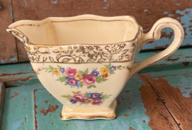 Royal Winton melkkannetje
