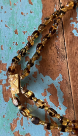 Bruine dubbele glaskralen ketting