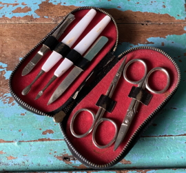 Petit Point nagelverzorgings setje