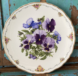 Royal Albert “Pansies”