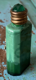 Tsjechisch vintage parfumflesje