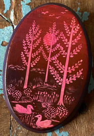 Houten beschilderde broche