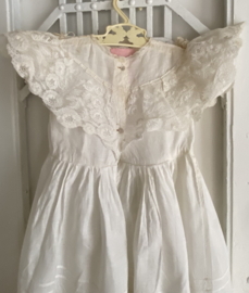 Antieke Franse kinderjurk