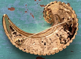 Grote broche