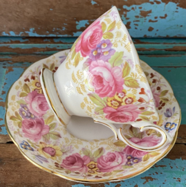 Royal Albert “Serena”