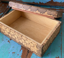 Bijzondere houten doos