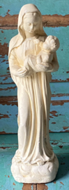 Oud gipsen Mariabeeldje